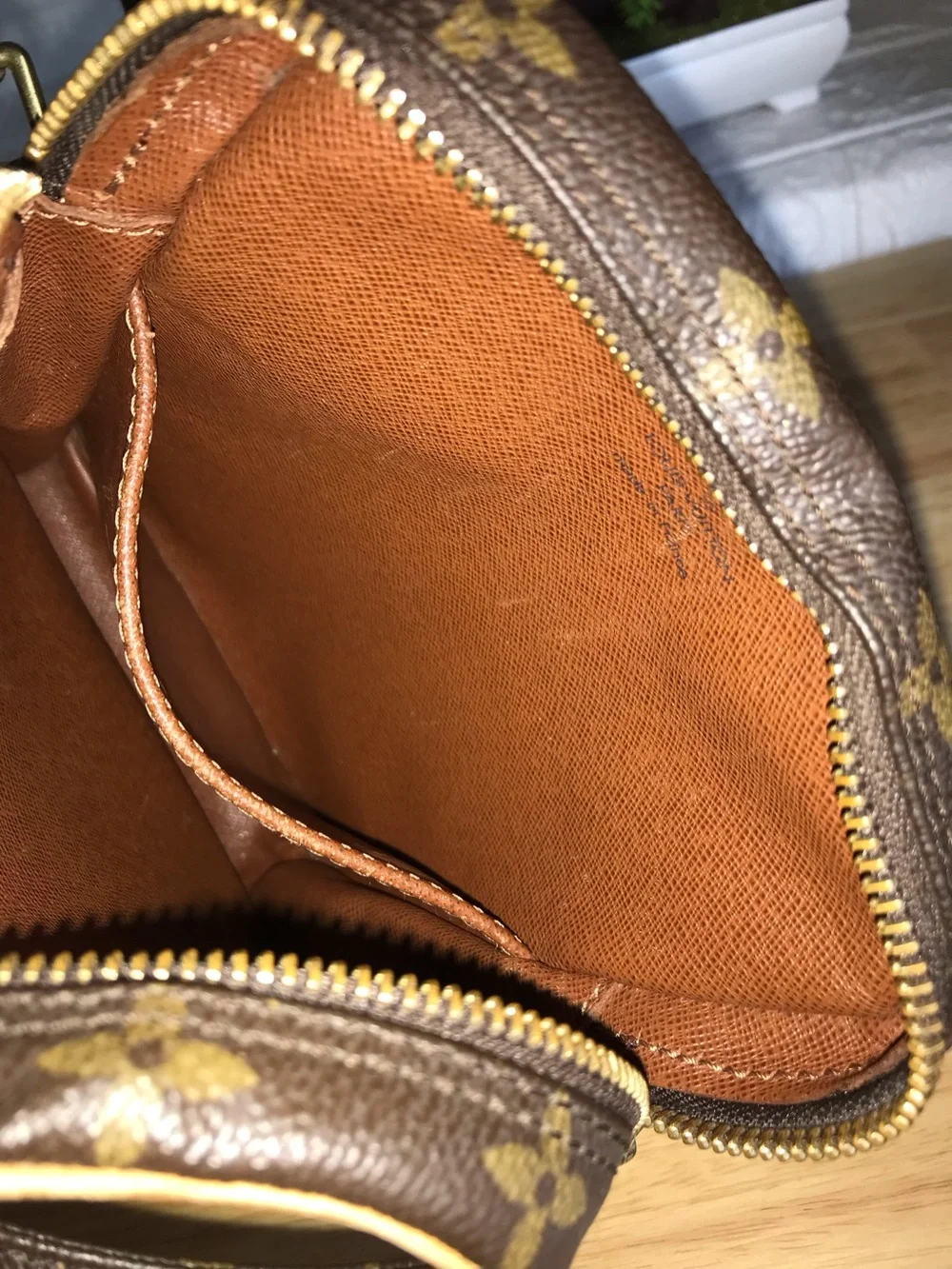 ✅LV AUTHENTIC Monogram Messenger UNISEX Bag LOUIS Vuitton - Picture 14 of 14